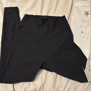 Peloton Black and White Star Leggings